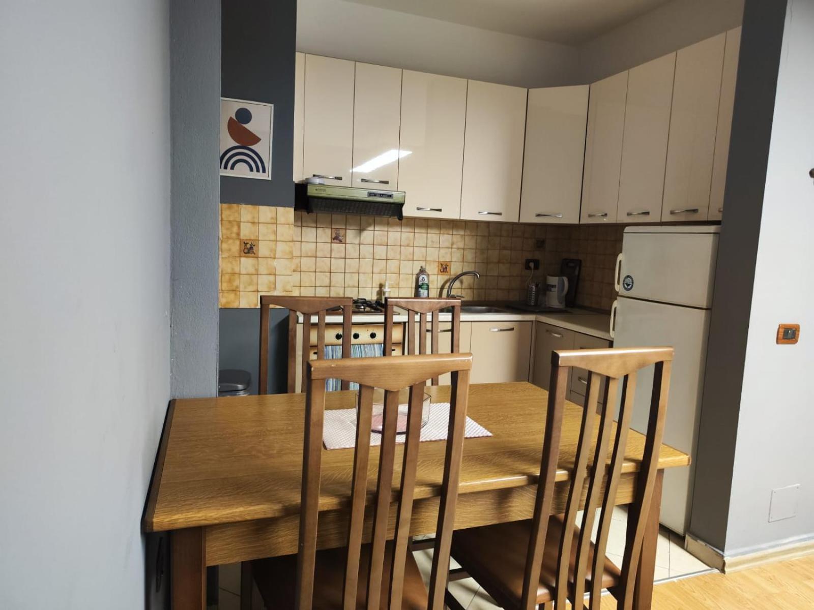 The Best Guesthouse In Tirana Bagian luar foto